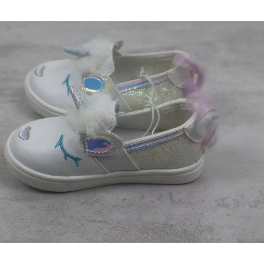 NWOT Cat & Jack Cute Animal Unicorn Glitter Slip On Sneaker Toddler Size: 7